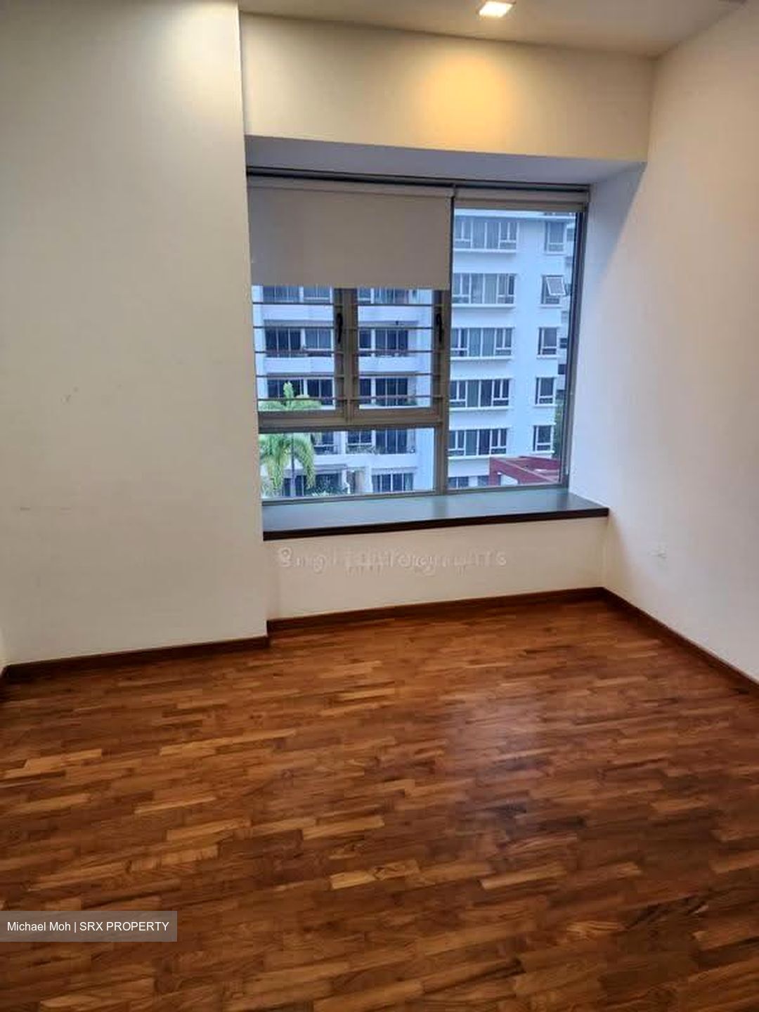 De Royale (D12), Condominium #633300511